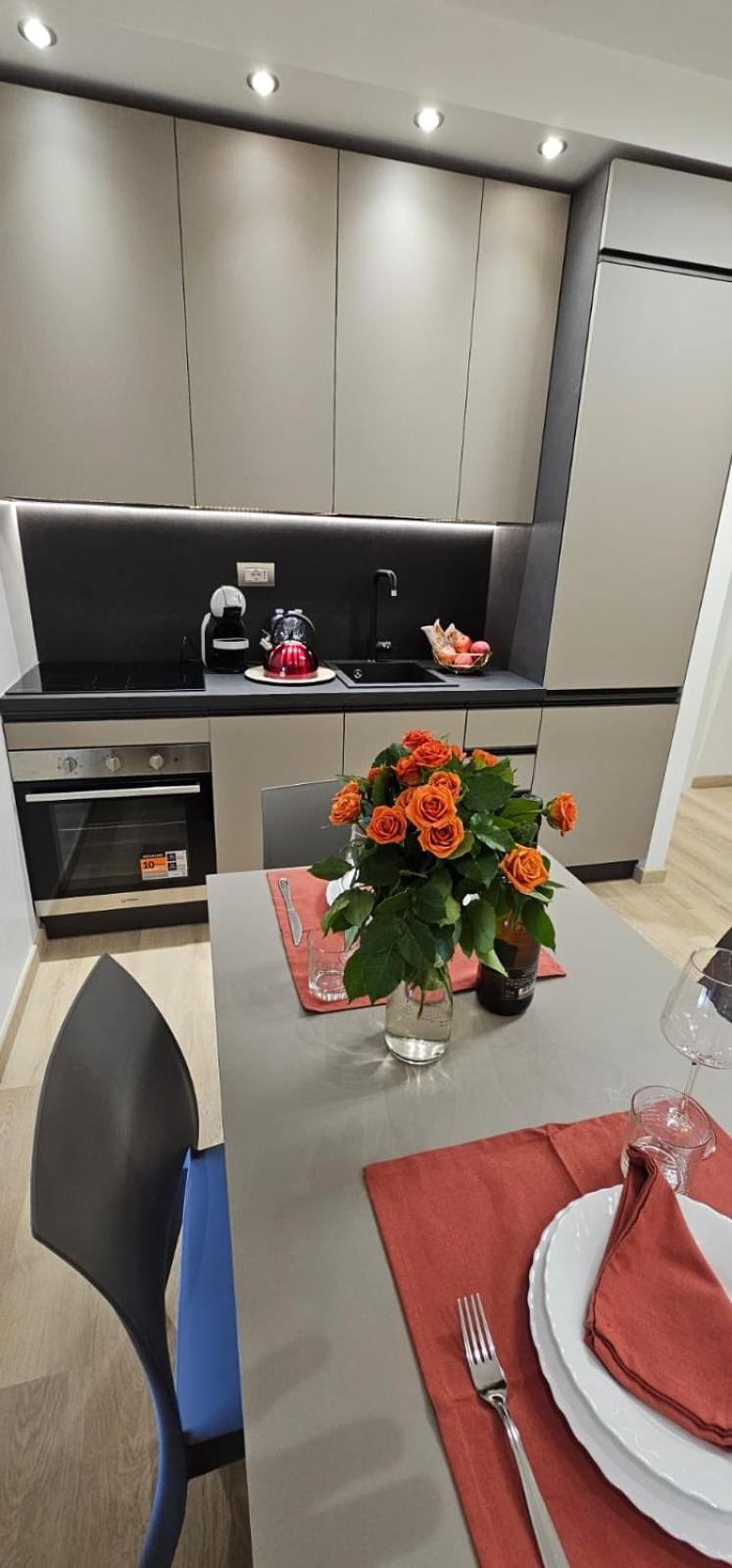 Happy Holiday Apartament 夸尔图-圣埃莱娜 外观 照片